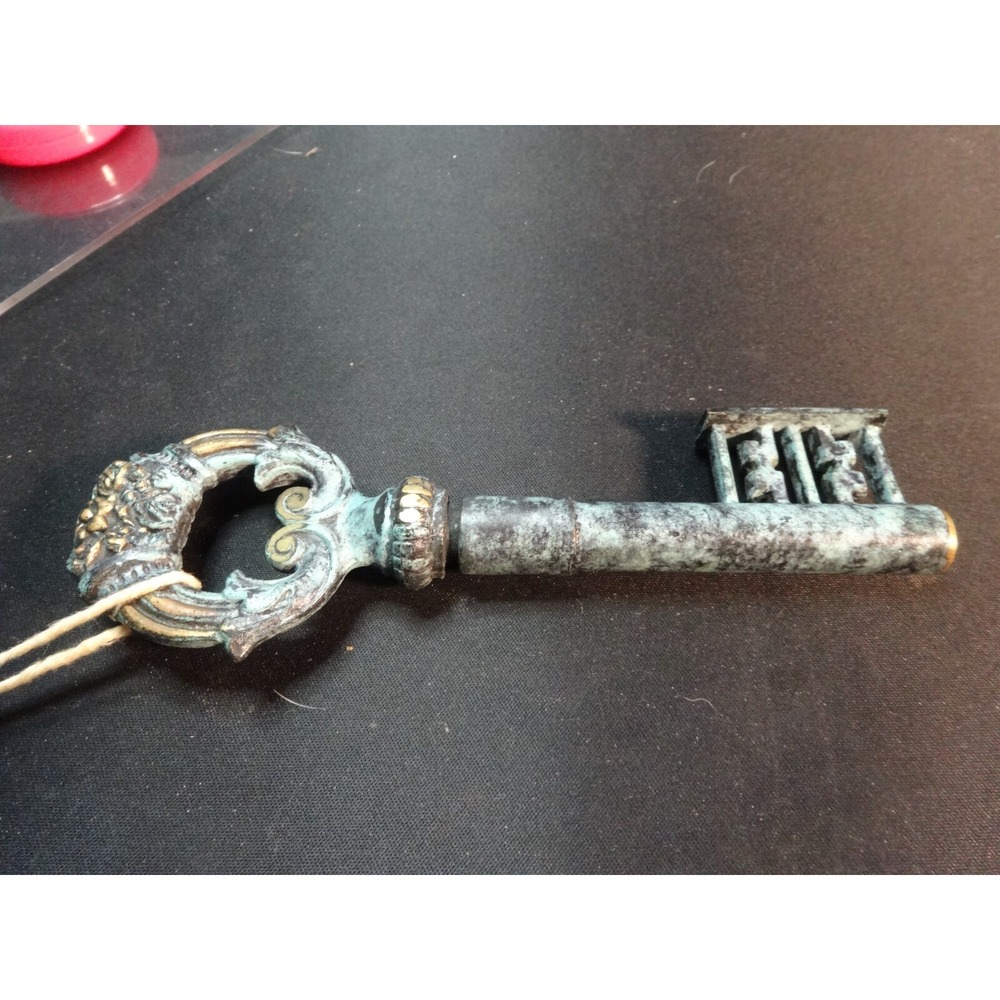 Vtg‎ XL 6" Solid Brass SKELETON KEY Verdigris Patina CORKSCREW Bar Corkscrew